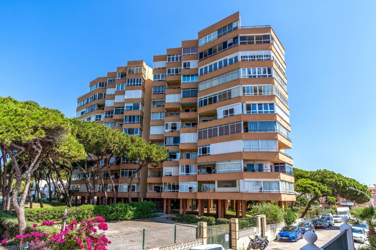 Modern Studio Apartment With Sea Views 5 Min From The Beach Sitio de Calahonda Екстериор снимка