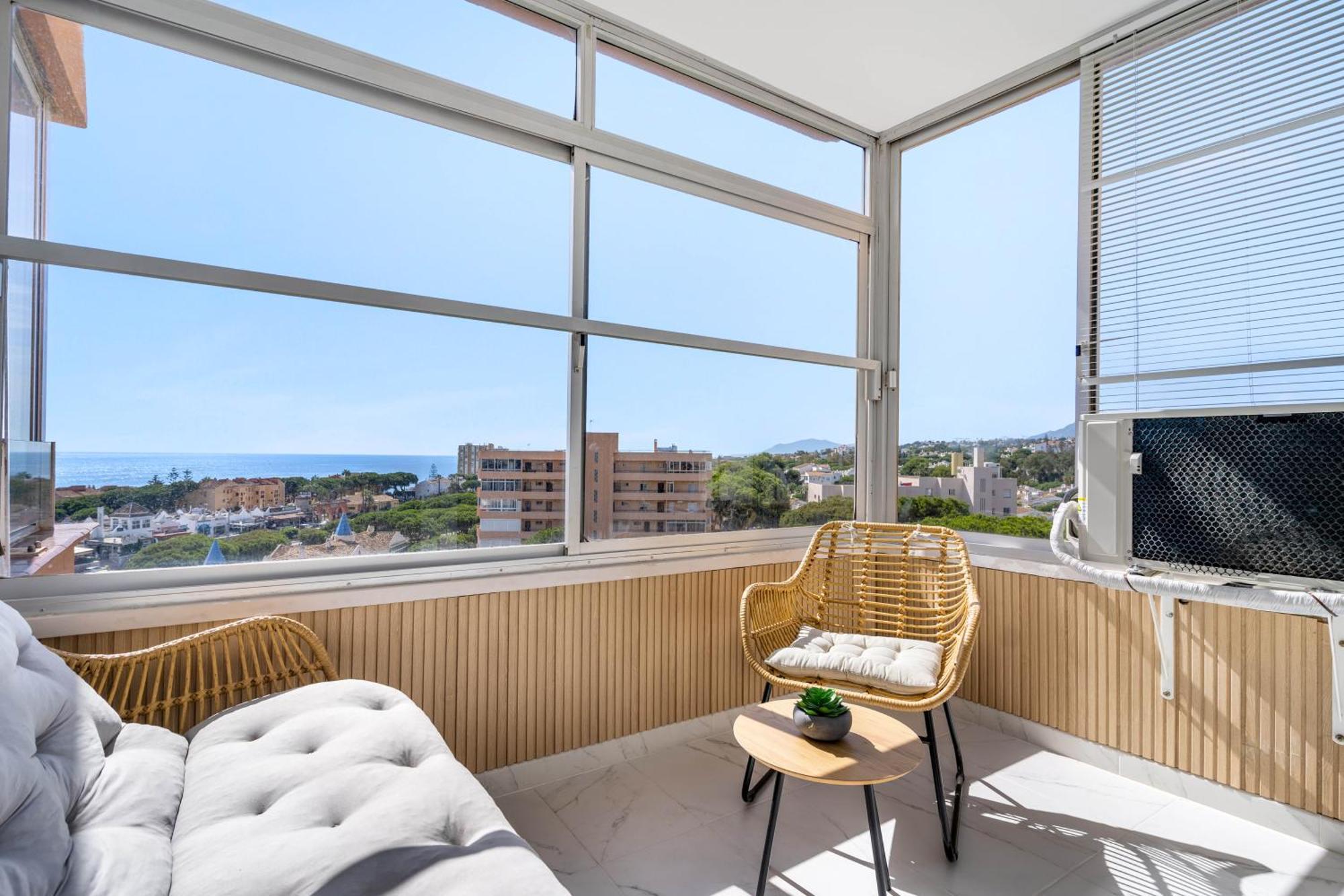 Modern Studio Apartment With Sea Views 5 Min From The Beach Sitio de Calahonda Екстериор снимка